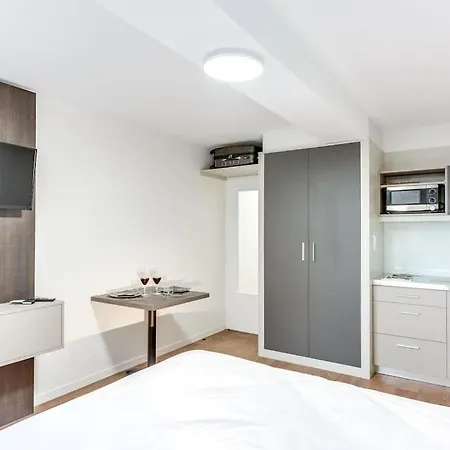 Apartment Le Nenuphar - Parking, Hyper-centre, 500m Gare