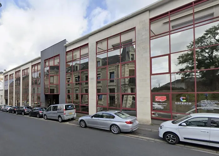 Appartement Le Nénuphar - Parking, Hyper-centre, 500m Gare Cholet